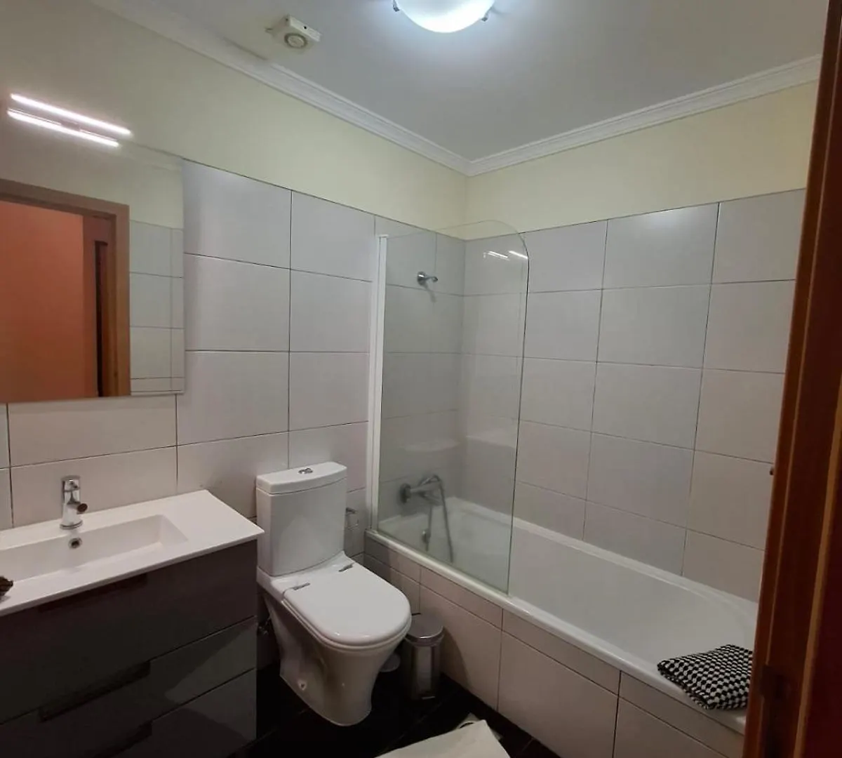Cozy And Bright Apartment Machico  0*, Machico (Madeira) Portugal
